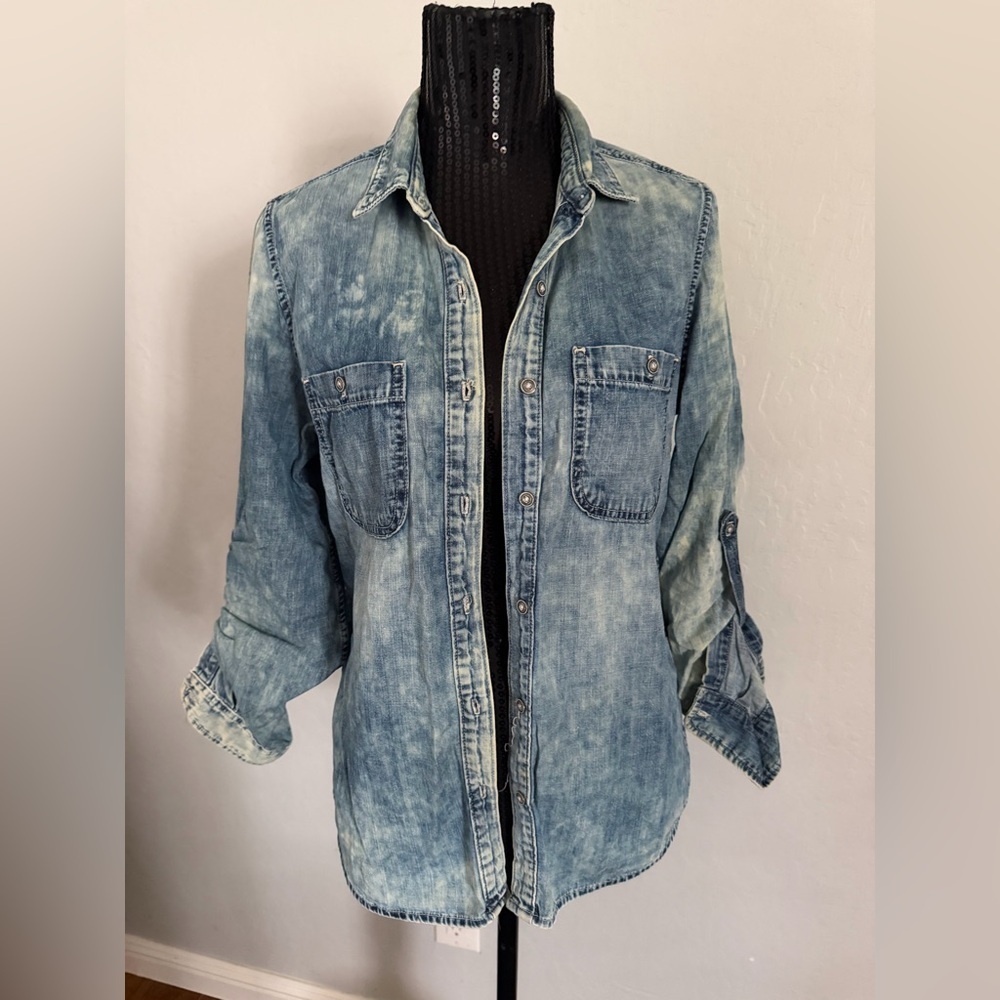 AG Adriano Goldschmied Denim Shirt Medium Chambray Button Front Roll Tab Sleeve